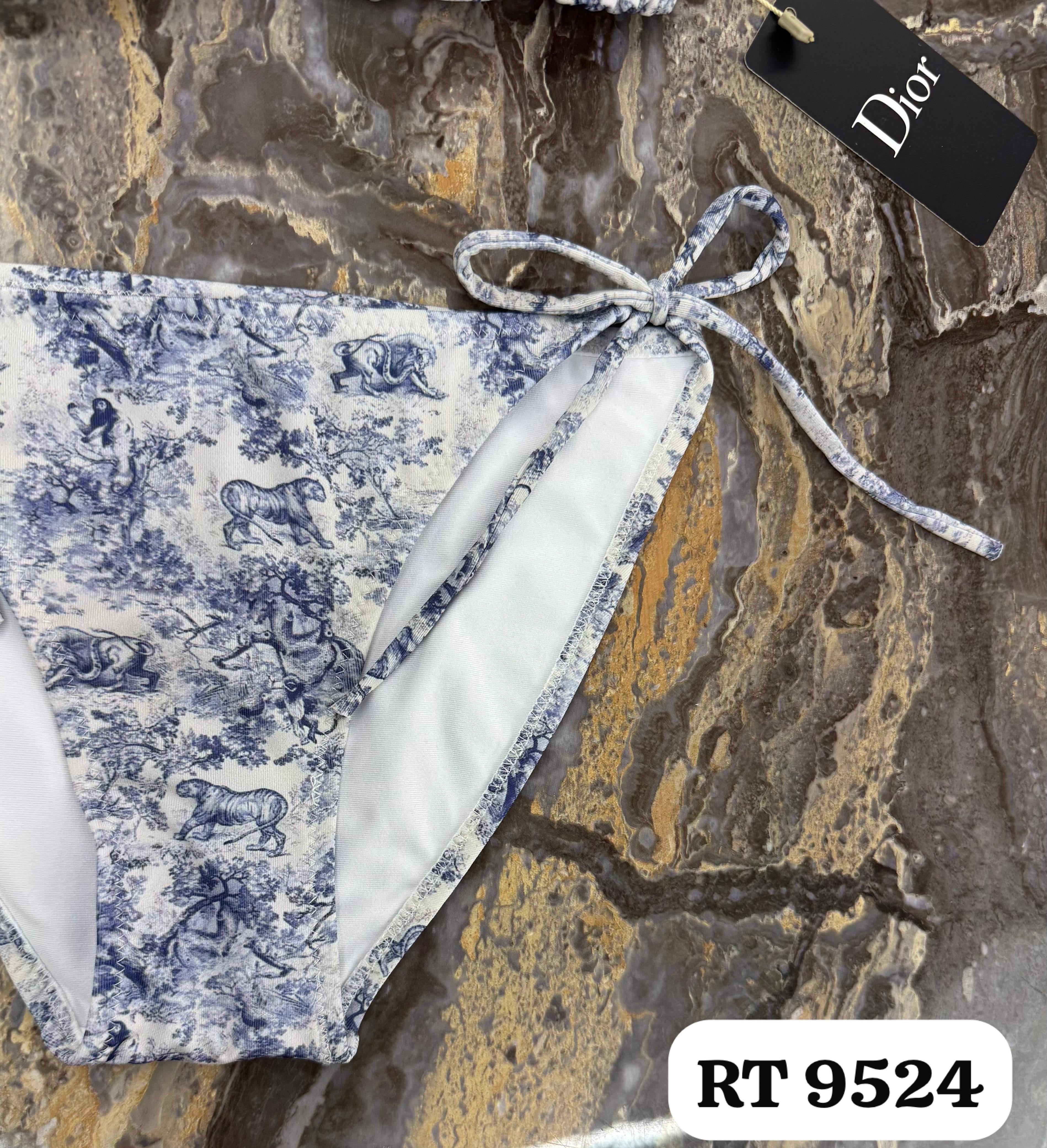 TRAJE DE BAÑO